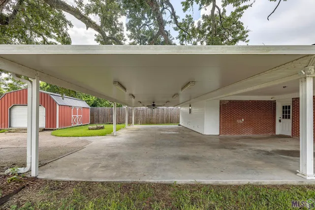 $210,000 | 301 Highland Drive, Houma, LA 70364