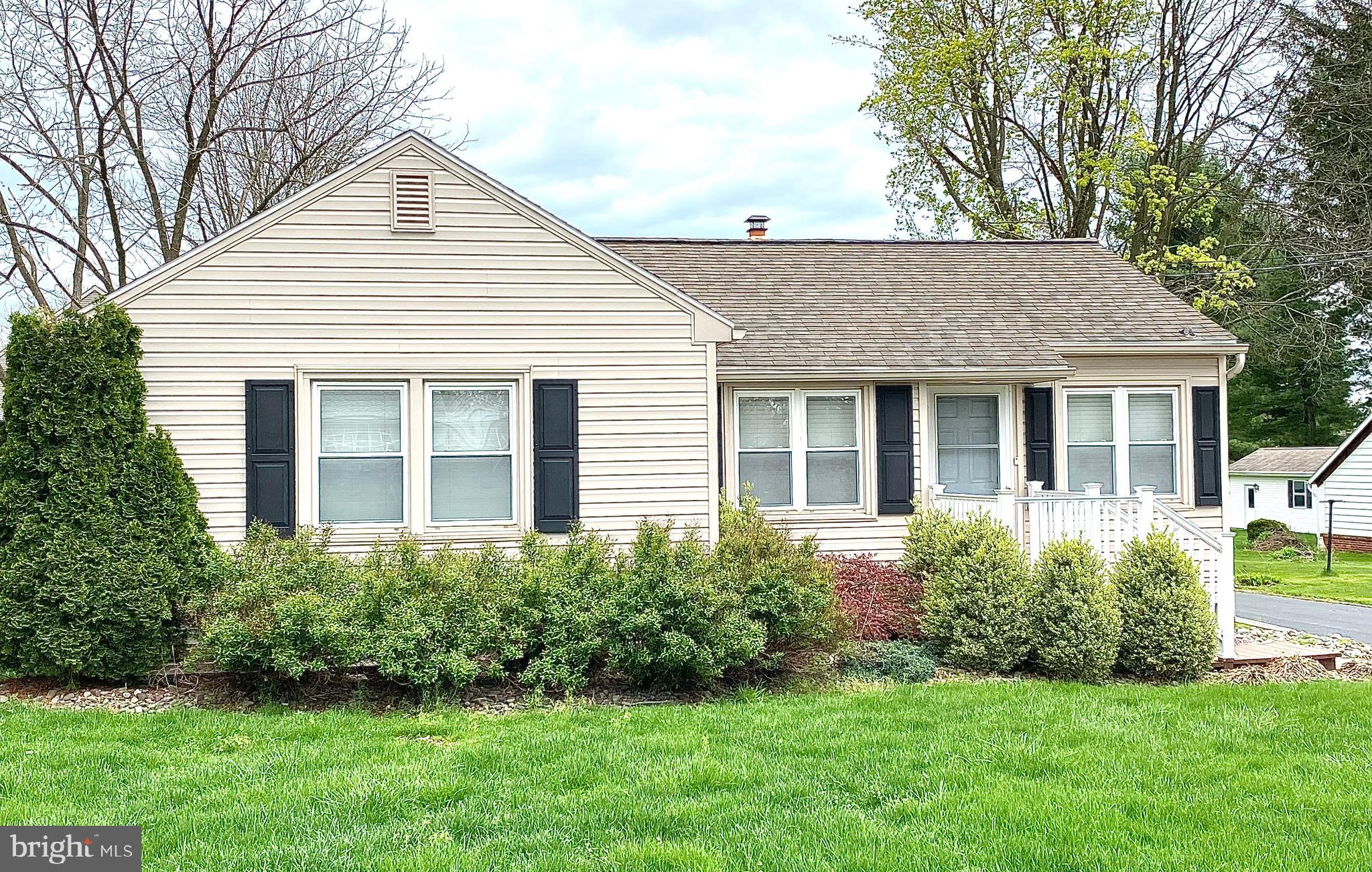 817 Lorane Road Reading, PA 19606 - Photo 3 of 41 Gallery Image 3