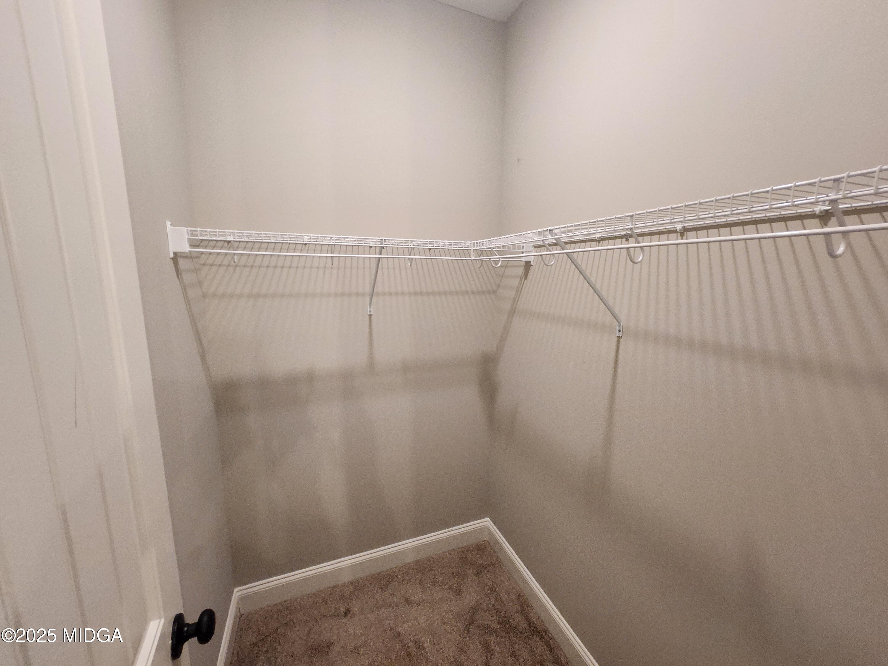404 Minter Drive Warner Robins, GA 31088 - Photo 45 of 60 a view of a small room