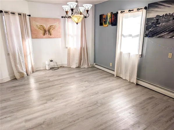 $2,200 | 136 Chatham Street, Providence, RI 02904