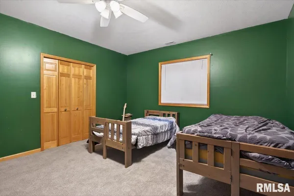 $475,000 | 217 Huntington Drive, Auburn, IL 62615