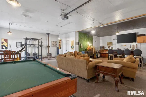 $475,000 | 217 Huntington Drive, Auburn, IL 62615