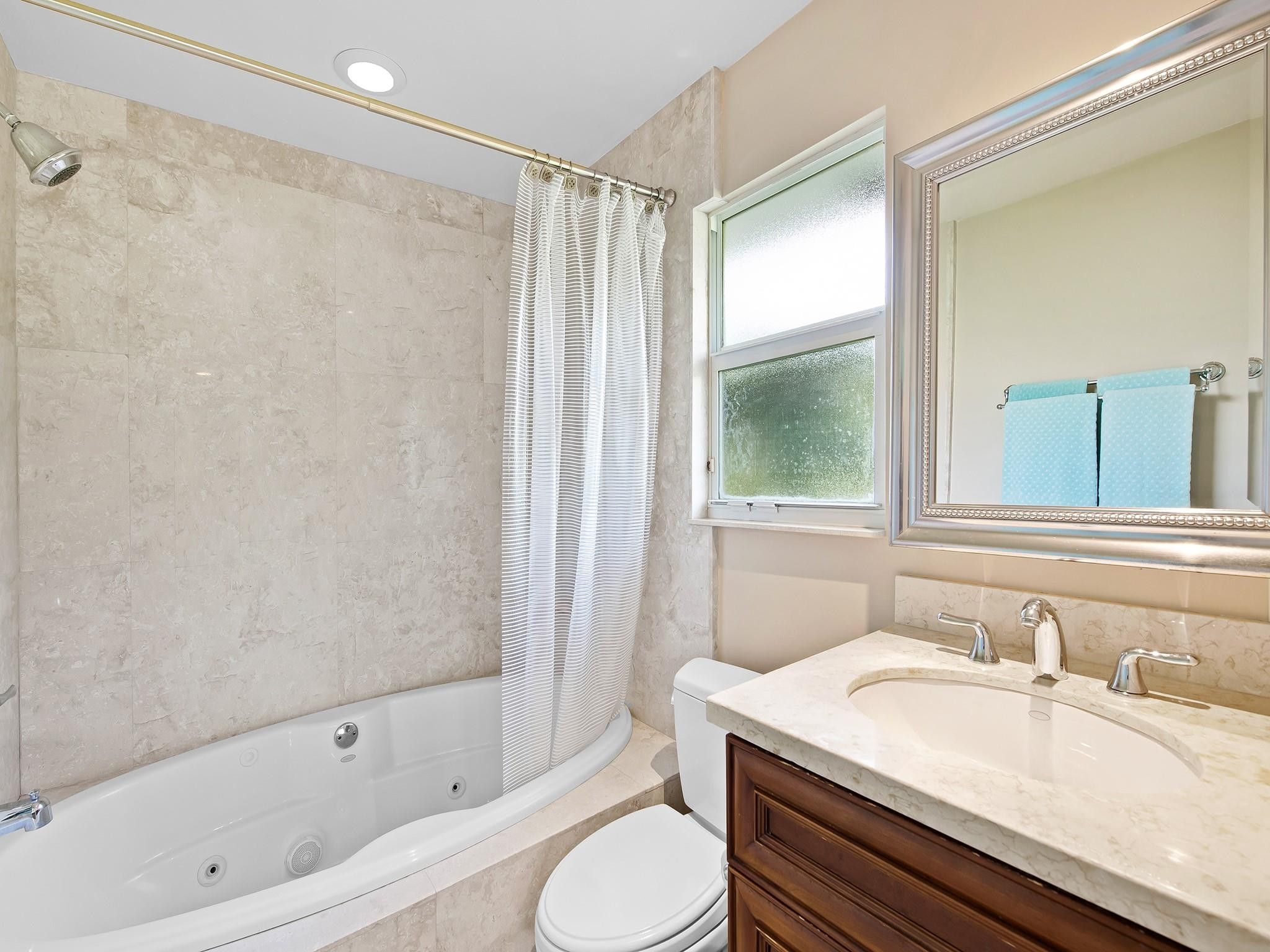 10984 Highland Circle Boca Raton, FL 33428 - Photo 21 of 48 Bedroom with En Suite