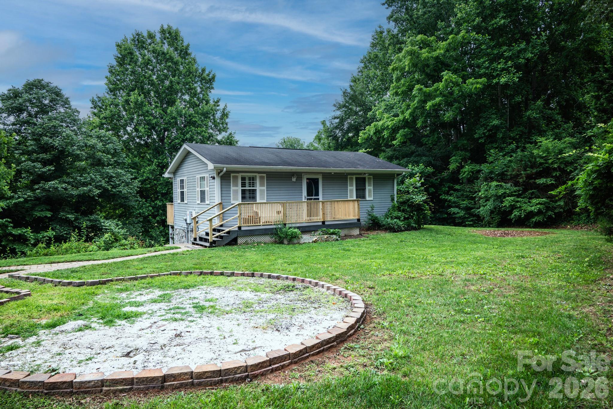 3122 Zion Church Road Hickory, NC 28602 - Photo 3 of 37