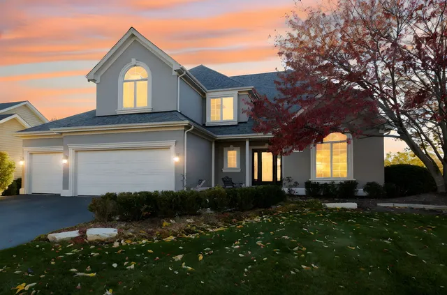 $1,025,000 | 2503 Skylane Drive, Naperville, IL 60564