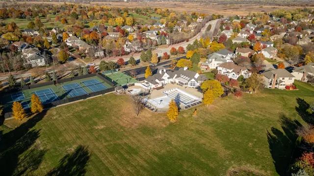 $1,025,000 | 2503 Skylane Drive, Naperville, IL 60564