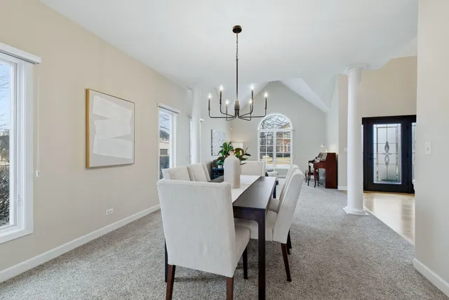 $1,025,000 | 2503 Skylane Drive, Naperville, IL 60564