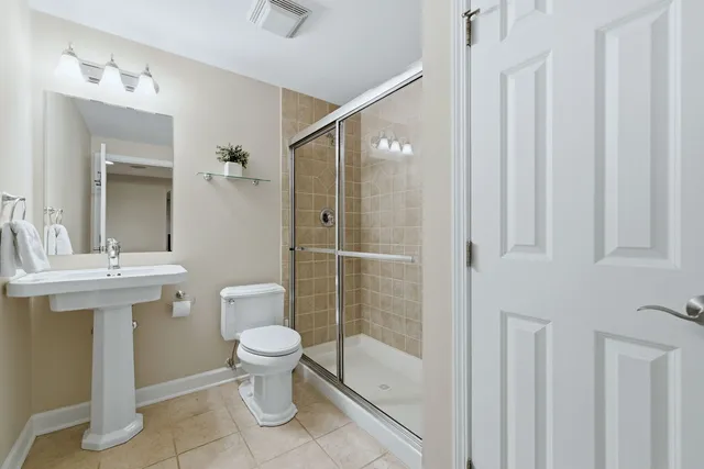 $1,025,000 | 2503 Skylane Drive, Naperville, IL 60564