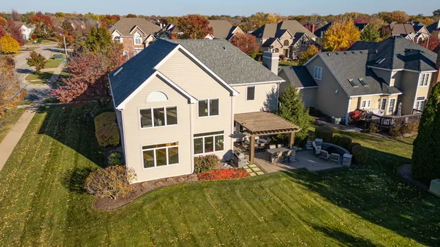 $1,025,000 | 2503 Skylane Drive, Naperville, IL 60564