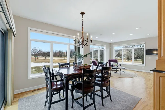 $1,025,000 | 2503 Skylane Drive, Naperville, IL 60564