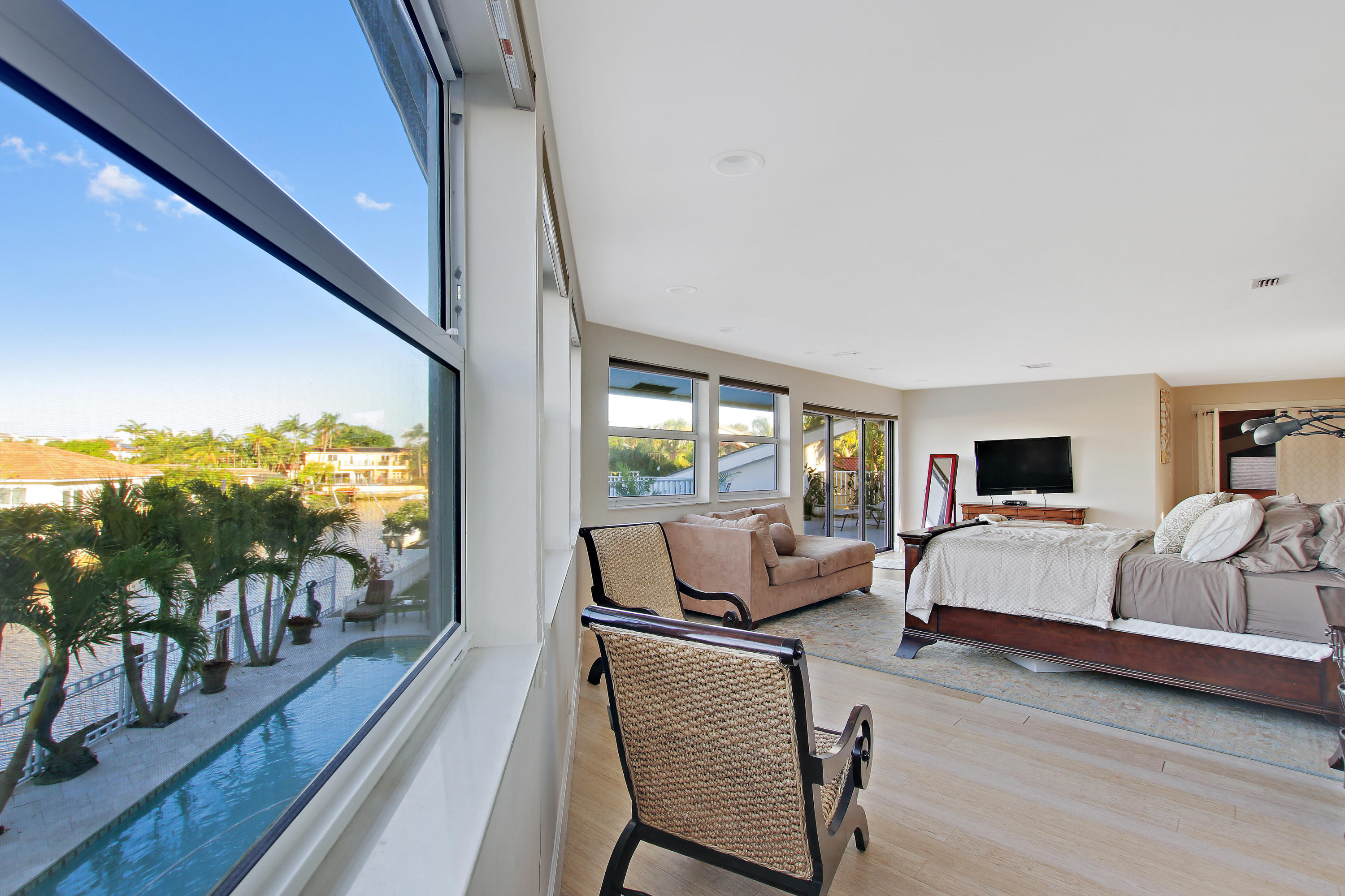 581 Southwest 15th Street Boca Raton, FL 33432 - Photo 32 of 59 39__581_sw_15th_st_boca_photo_by_Supreme
