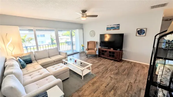 $1,700 | 2950 Clark Road, Unit 212, Sarasota, FL 34231