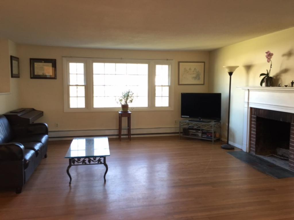 12 Beacon Road Lebanon, NH 03784 - Photo 3 of 10 Gallery Image 3