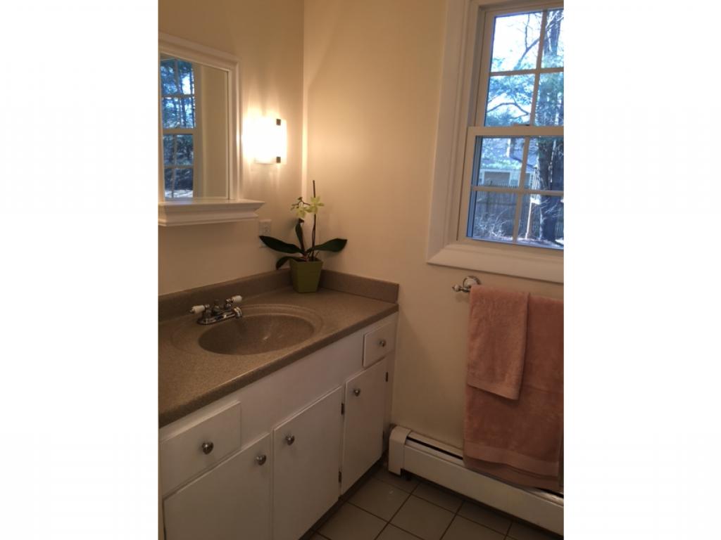 12 Beacon Road Lebanon, NH 03784 - Photo 7 of 10 Gallery Image 7