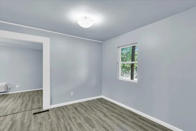 $187,500 | 1402 Scottsdale Drive, Champaign, IL 61821