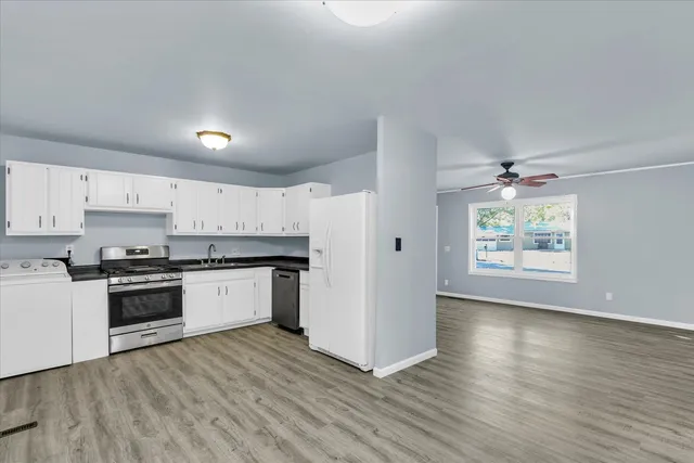 $187,500 | 1402 Scottsdale Drive, Champaign, IL 61821