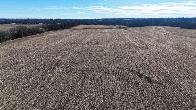 $1,500,000 | 2784 West 231st Street, Bucyrus, KS 66013