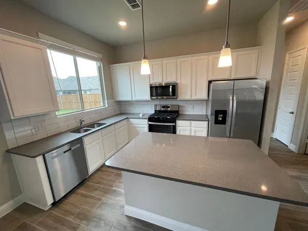$1,999 | 1108 El Sol Boulevard, Sherman, TX 75090