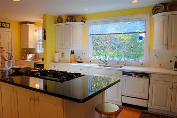 40 Wykeham Road Newton, MA 02465 - Photo 11 of 16