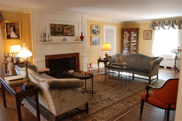 40 Wykeham Road Newton, MA 02465 - Photo 7 of 16