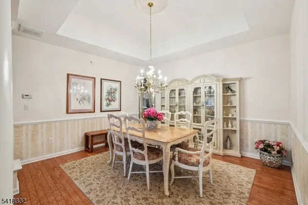 $750,000 | 1209 Holly Lane, Unit 1209, Cedar Grove, NJ 07009