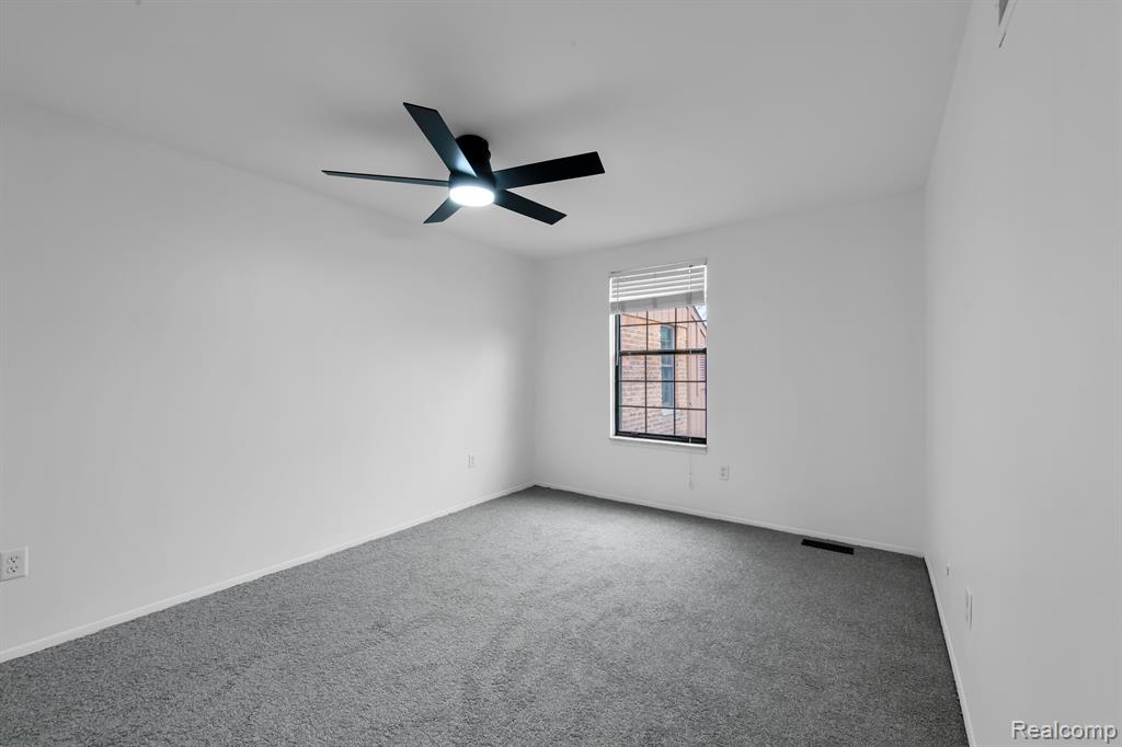 1868 Christy Court Rochester Hills, MI 48309 - Photo 14 of 26