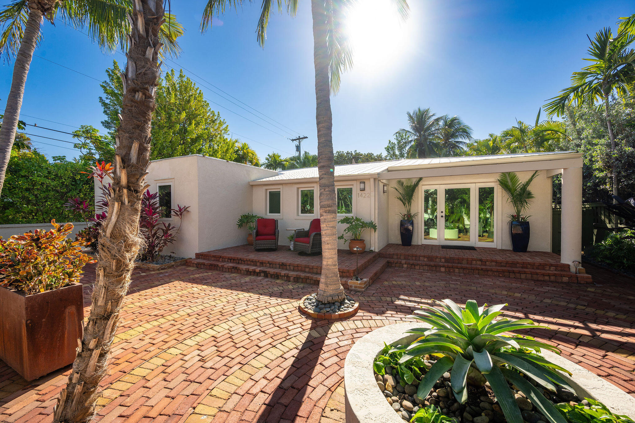 1422 Patricia Street Key West, FL 33040 - Photo 3 of 75 NDP_5170