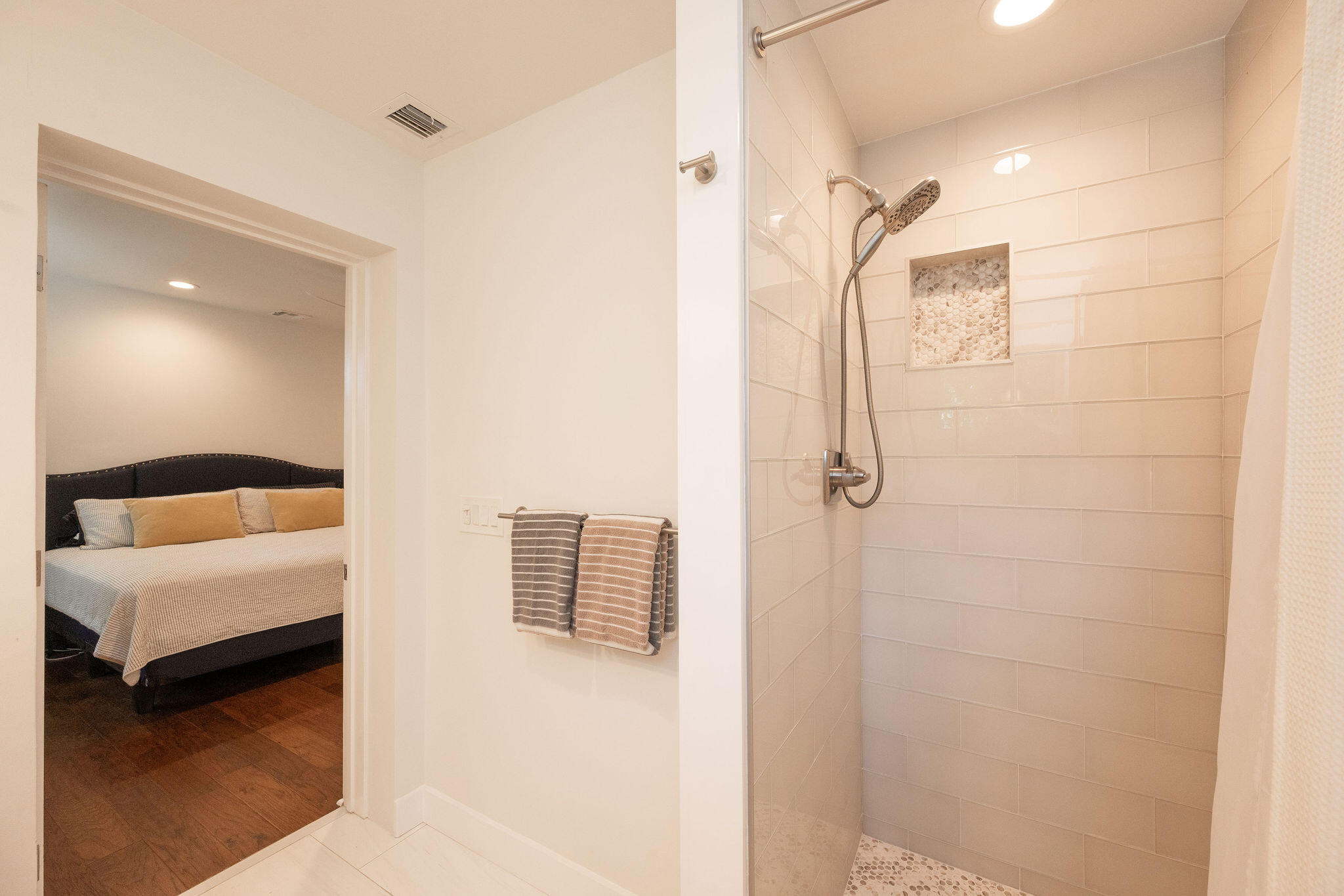 1422 Patricia Street Key West, FL 33040 - Photo 51 of 75 NDP_5338