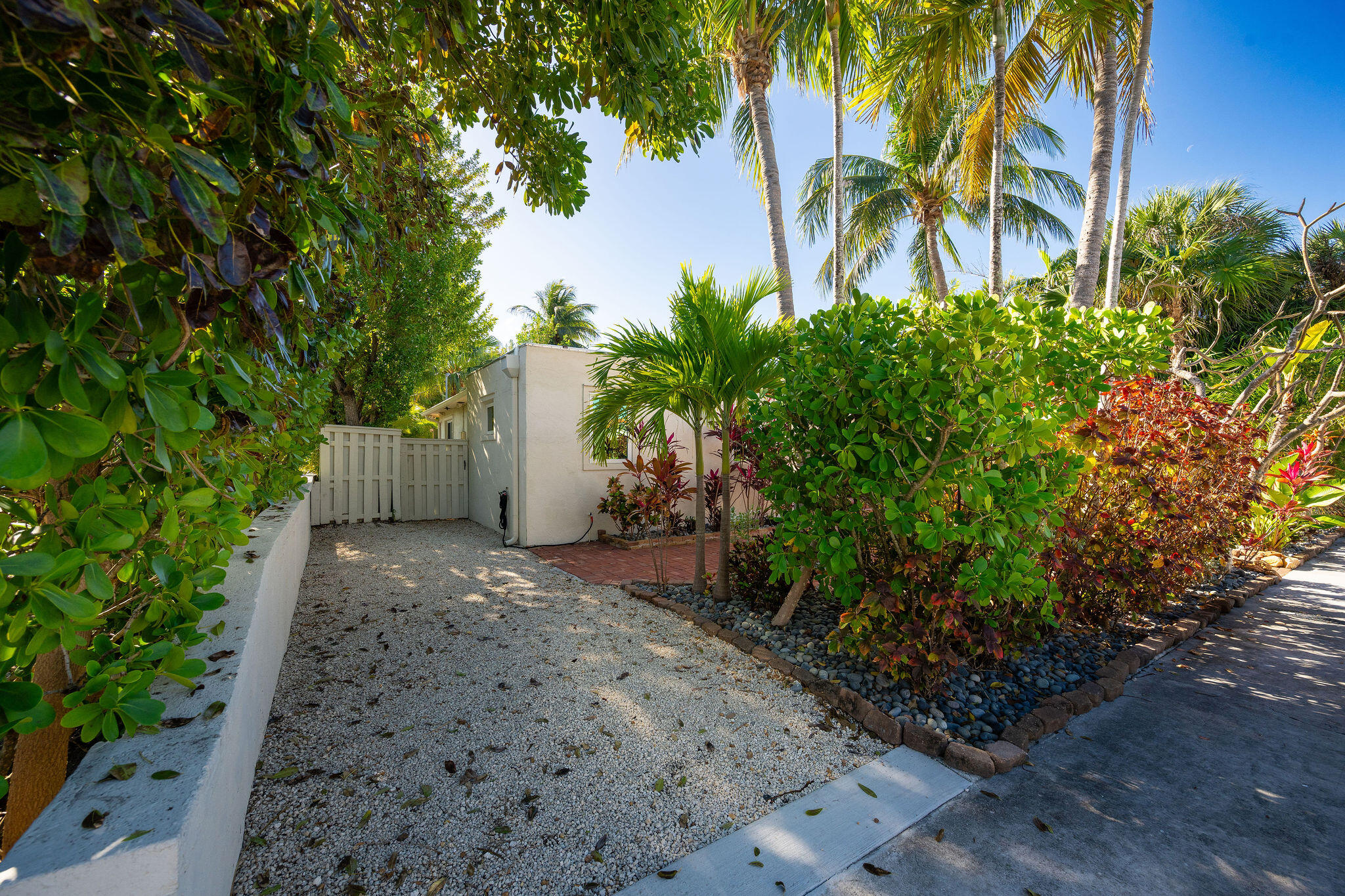 1422 Patricia Street Key West, FL 33040 - Photo 61 of 61 NDP_5158
