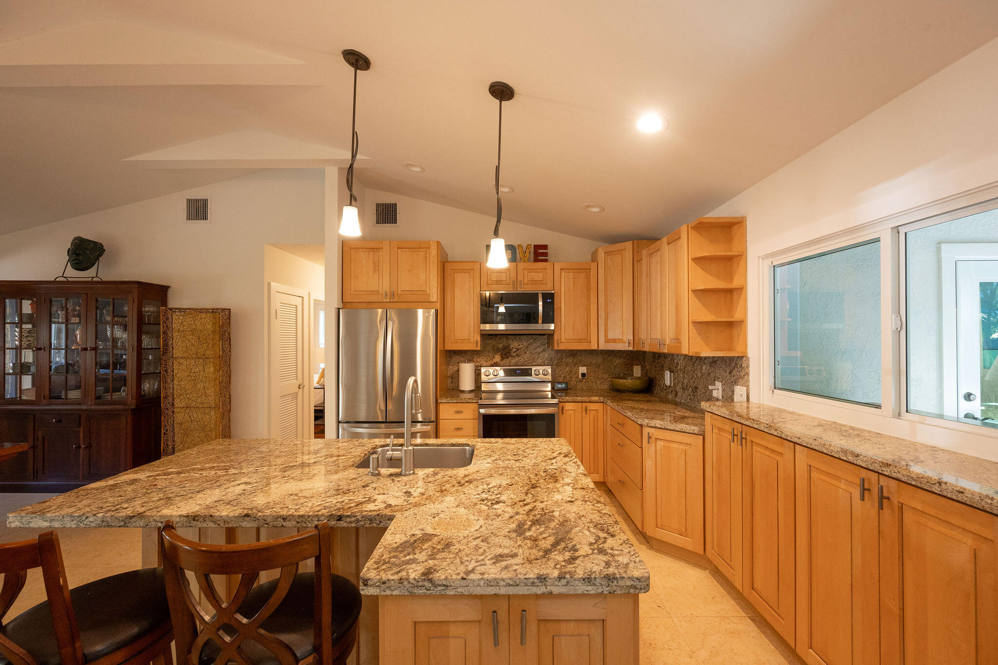 1422 Patricia Street Key West, FL 33040 - Photo 10 of 75 NDP_5218