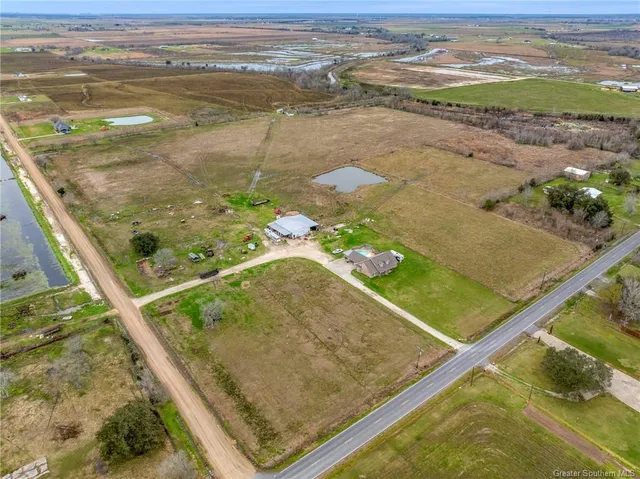 $70,000 | 0 101st Highway, Iowa, LA 70647