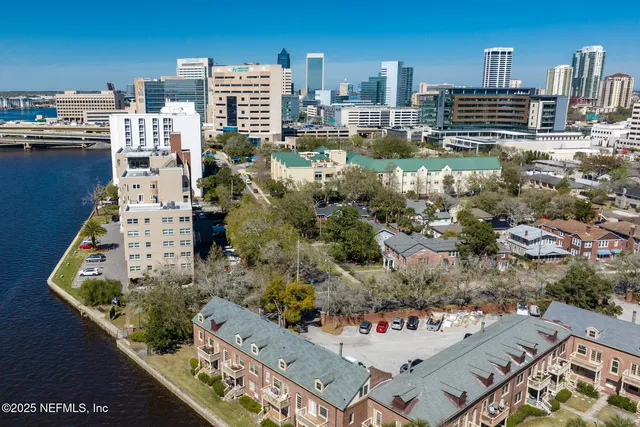 $399,900 | 1520 Le Baron Avenue, Unit 1520, Jacksonville, FL 32207