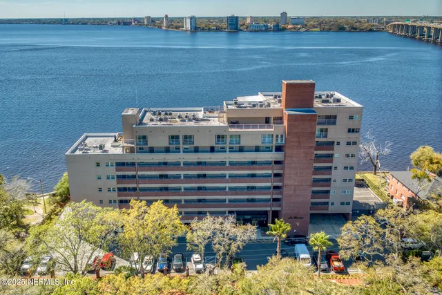 $399,900 | 1520 Le Baron Avenue, Unit 1520, Jacksonville, FL 32207