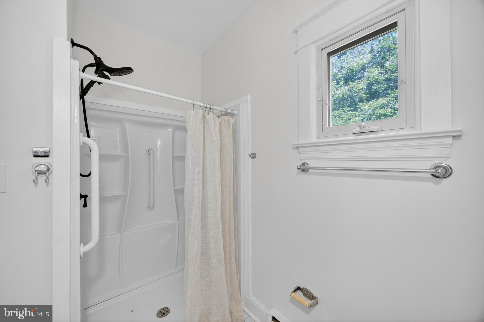 3 Kirkley Road Annapolis, MD 21401 - Photo 21 of 26 Full Bath