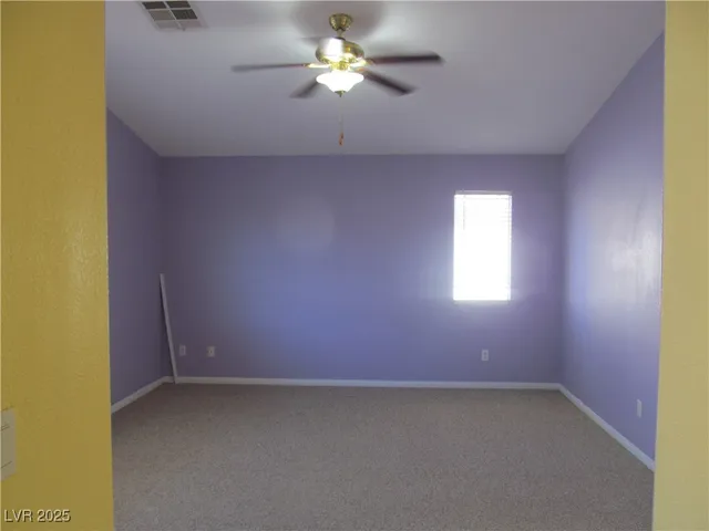 $2,050 | 9572 Sunshade Court, Las Vegas, NV 89147