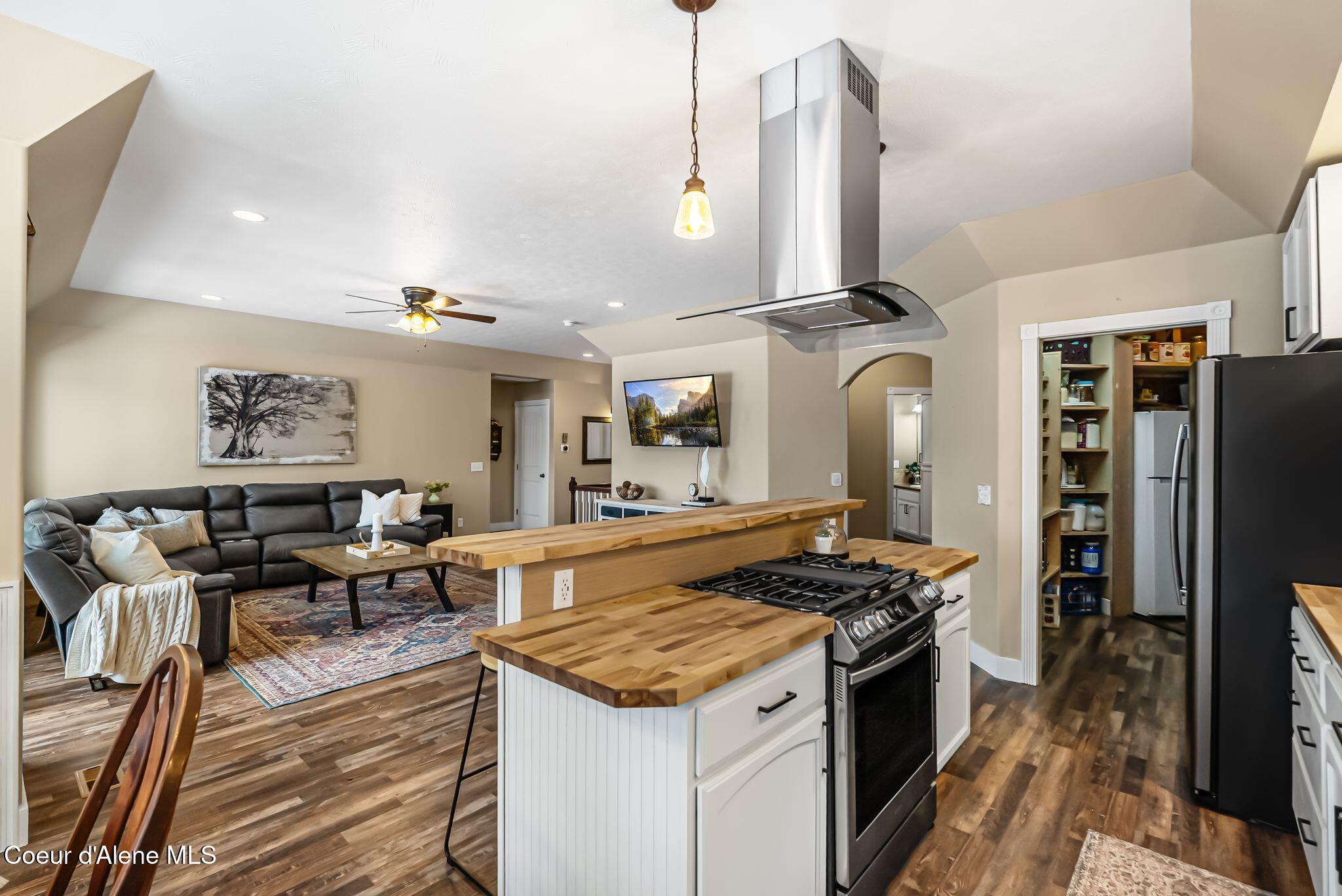 162 Cedar View Estates Road Blanchard, ID 83804 - Photo 13 of 43 11.1