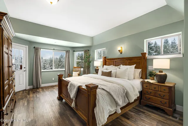 $998,000 | 162 Cedar View Estates Road, Blanchard, ID 83804