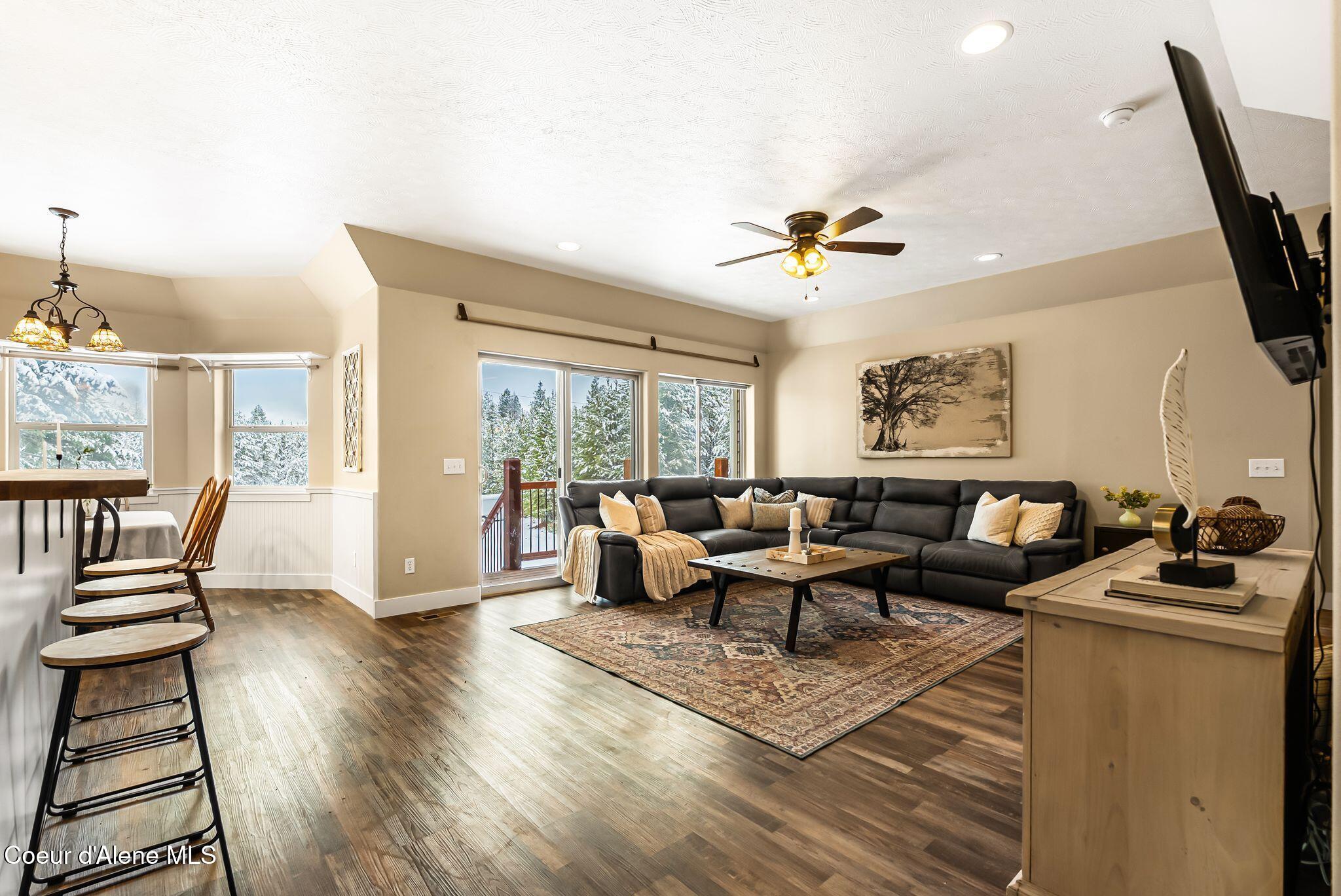 162 Cedar View Estates Road Blanchard, ID 83804 - Photo 6 of 43 4.2