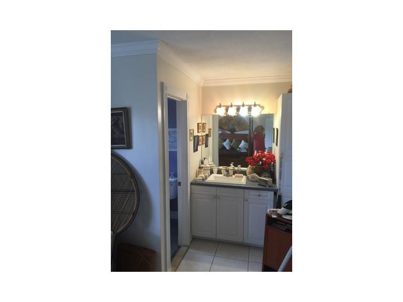 3370 Beau Rivage Drive, Unit C2 Pompano Beach, FL 33064 - Photo 11 of 15 Exterior Front