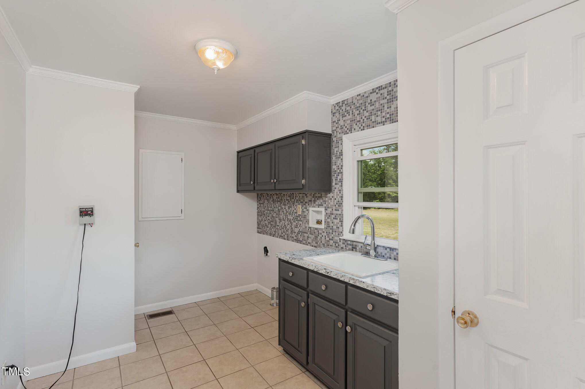 5404 Lynch Store Road Mebane, NC 27302 - Photo 15 of 22 laundry