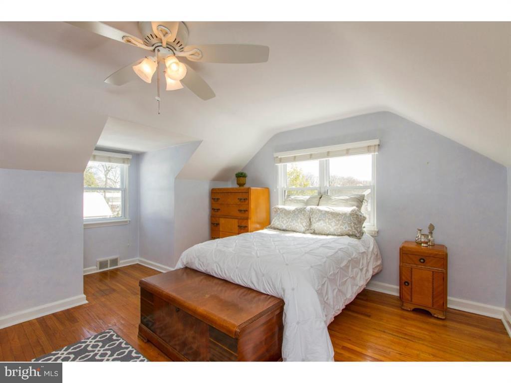 88 Rodmor Road Havertown, PA 19083 - Photo 10 of 17