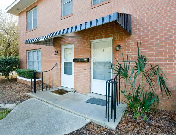 $2,760 | 173 Rutledge Avenue, Unit B, Charleston, SC 29403