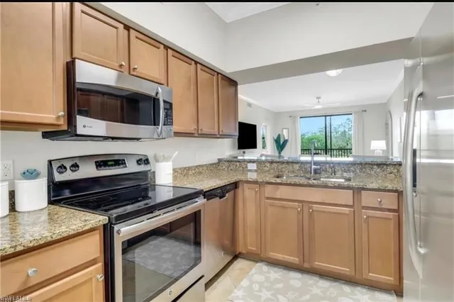 $2,495 | 9735 Acqua Court, Unit 625, Naples, FL 34113