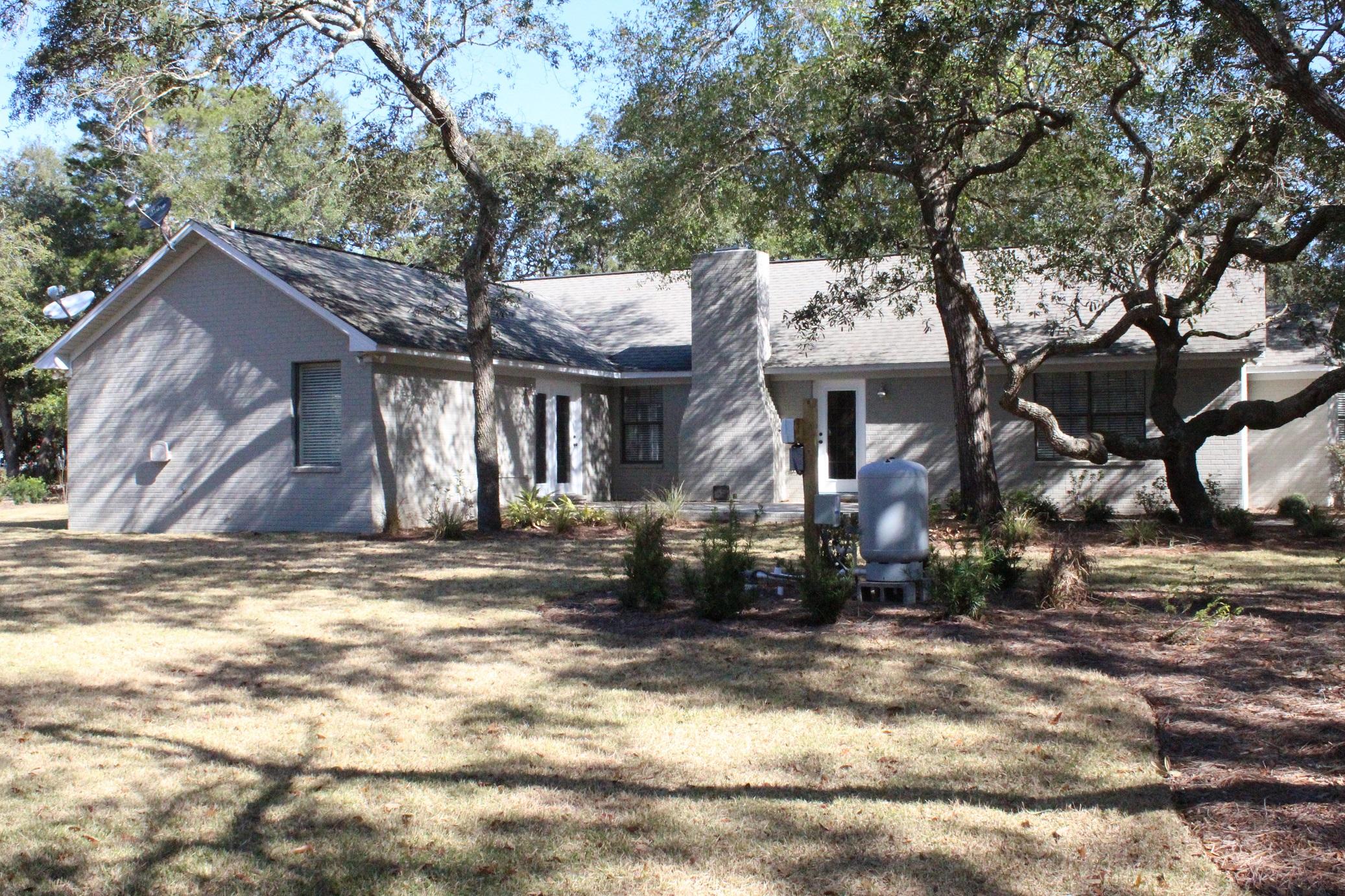 2609 Crescent Road Navarre, FL 32566 - Photo 37 of 41