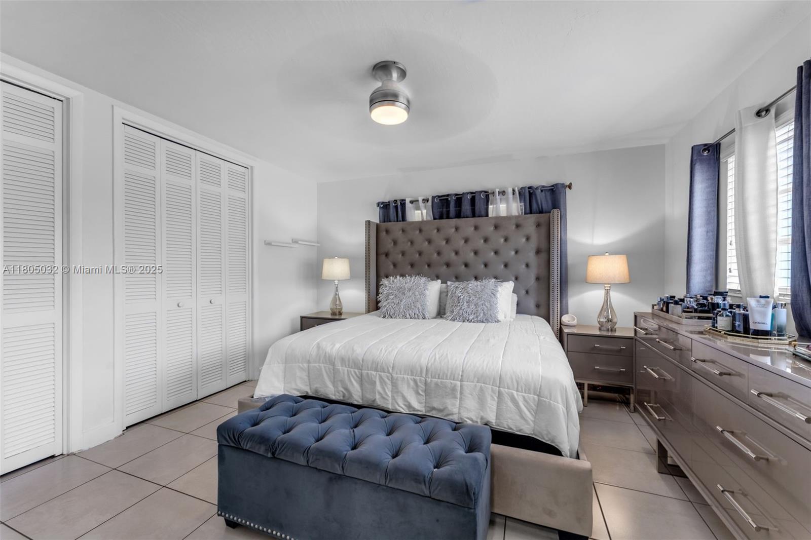 2023 Southwest 99th Avenue Miami, FL 33165 - Photo 18 of 33