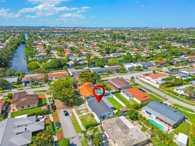 $749,999 | 2023 Southwest 99th Avenue, Miami, FL 33165