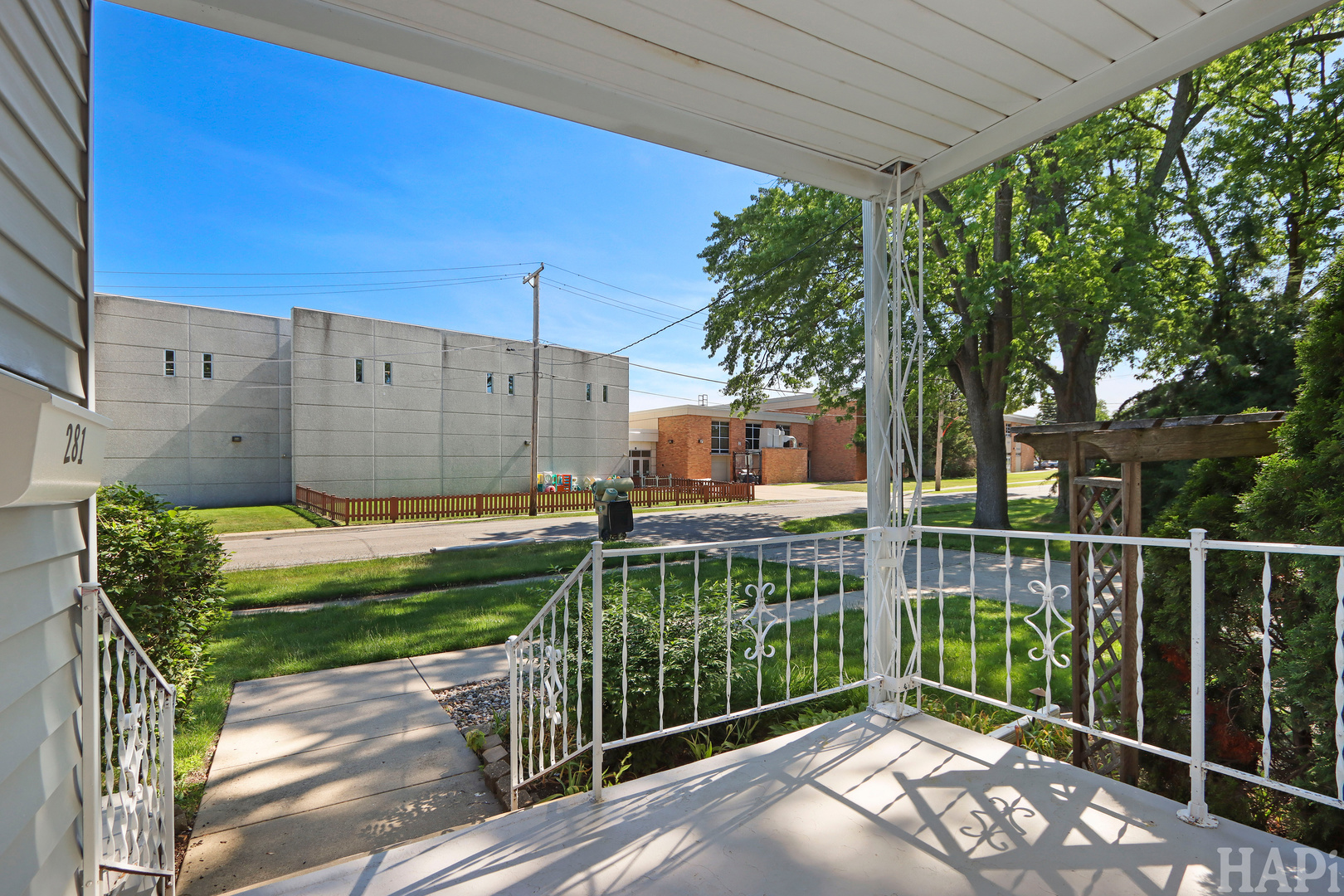 281 Chestnut Street Antioch, IL 60002 - Photo 4 of 17