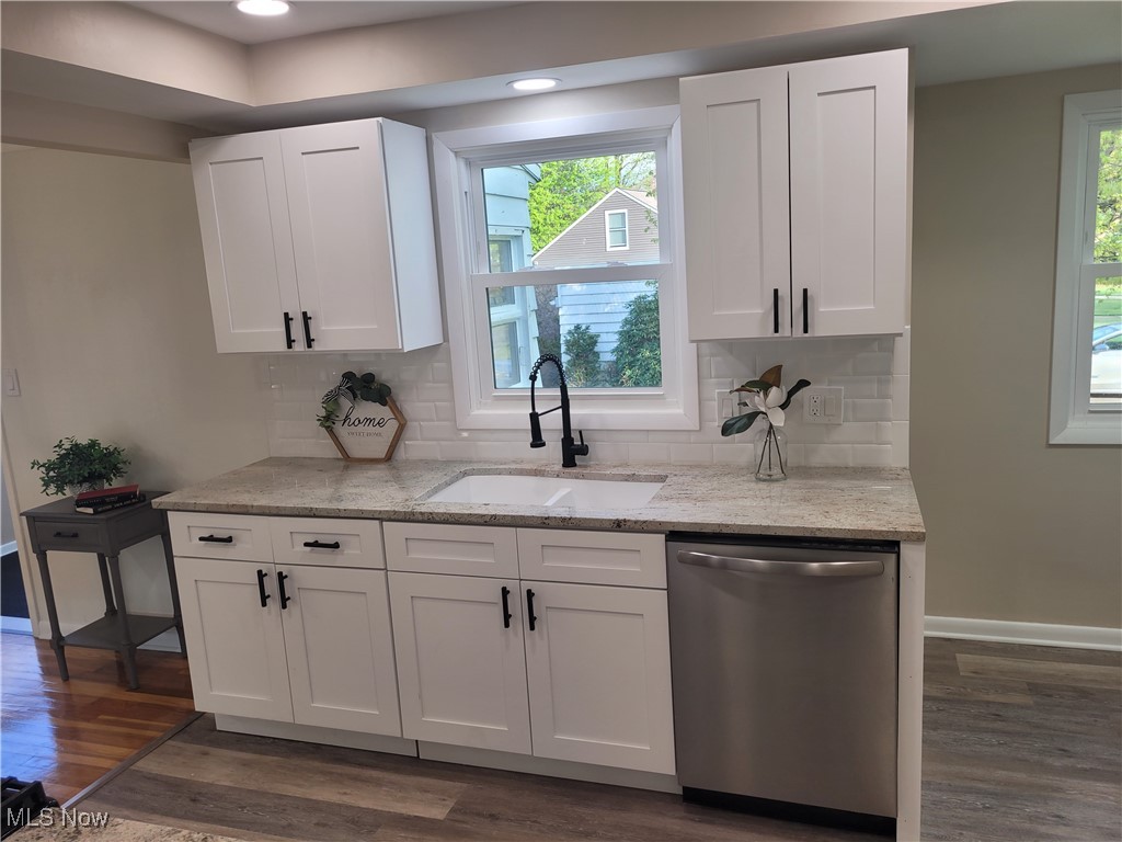 4104 Bluestone Road South Euclid, OH 44121 - Photo 8 of 15