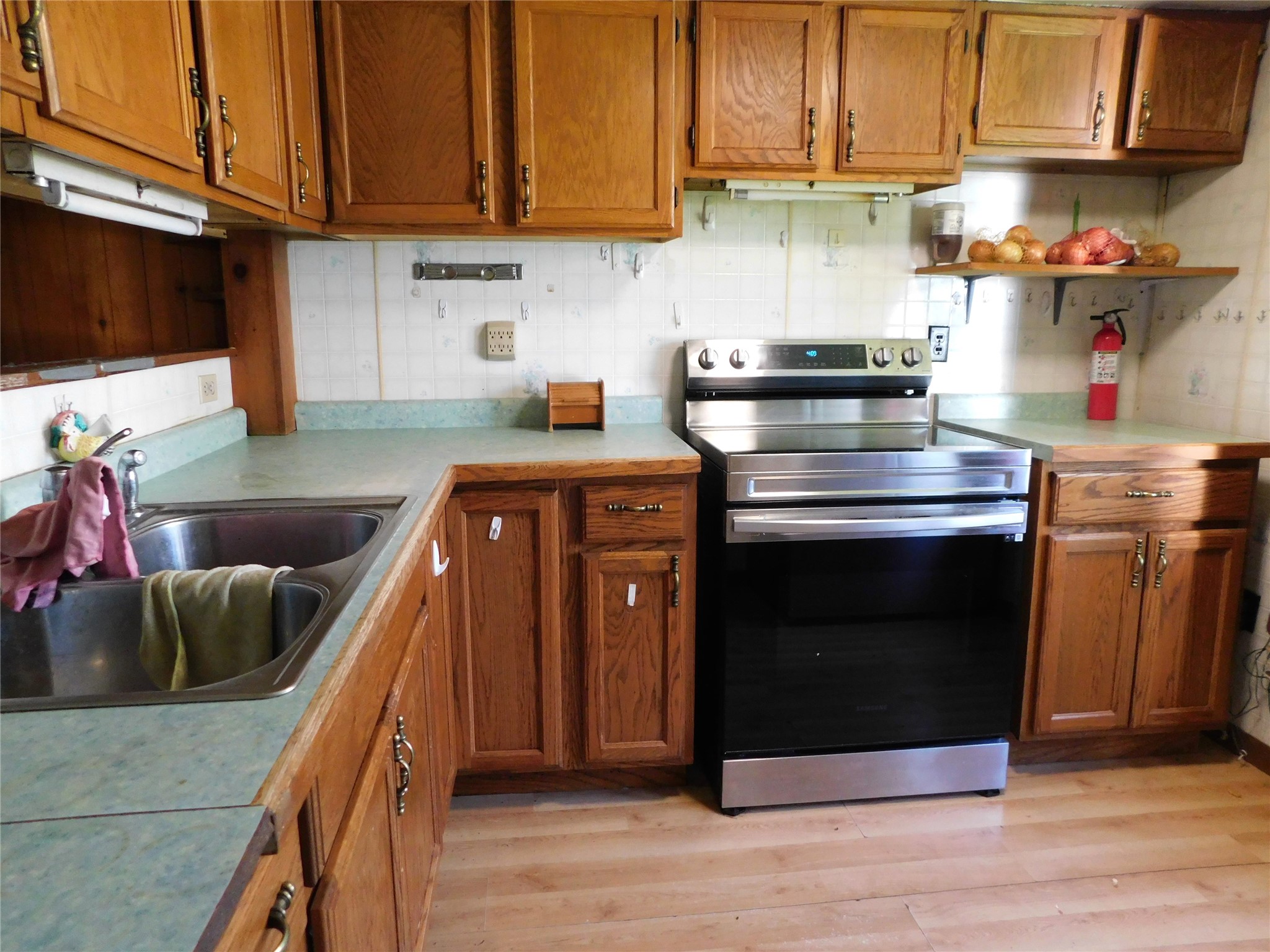 516 Grand Avenue Hawkins, WI 54530 - Photo 9 of 23