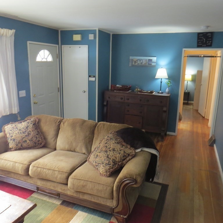 12 Riley Road Northborough, MA 01532 - Photo 11 of 17 Gallery Image 11